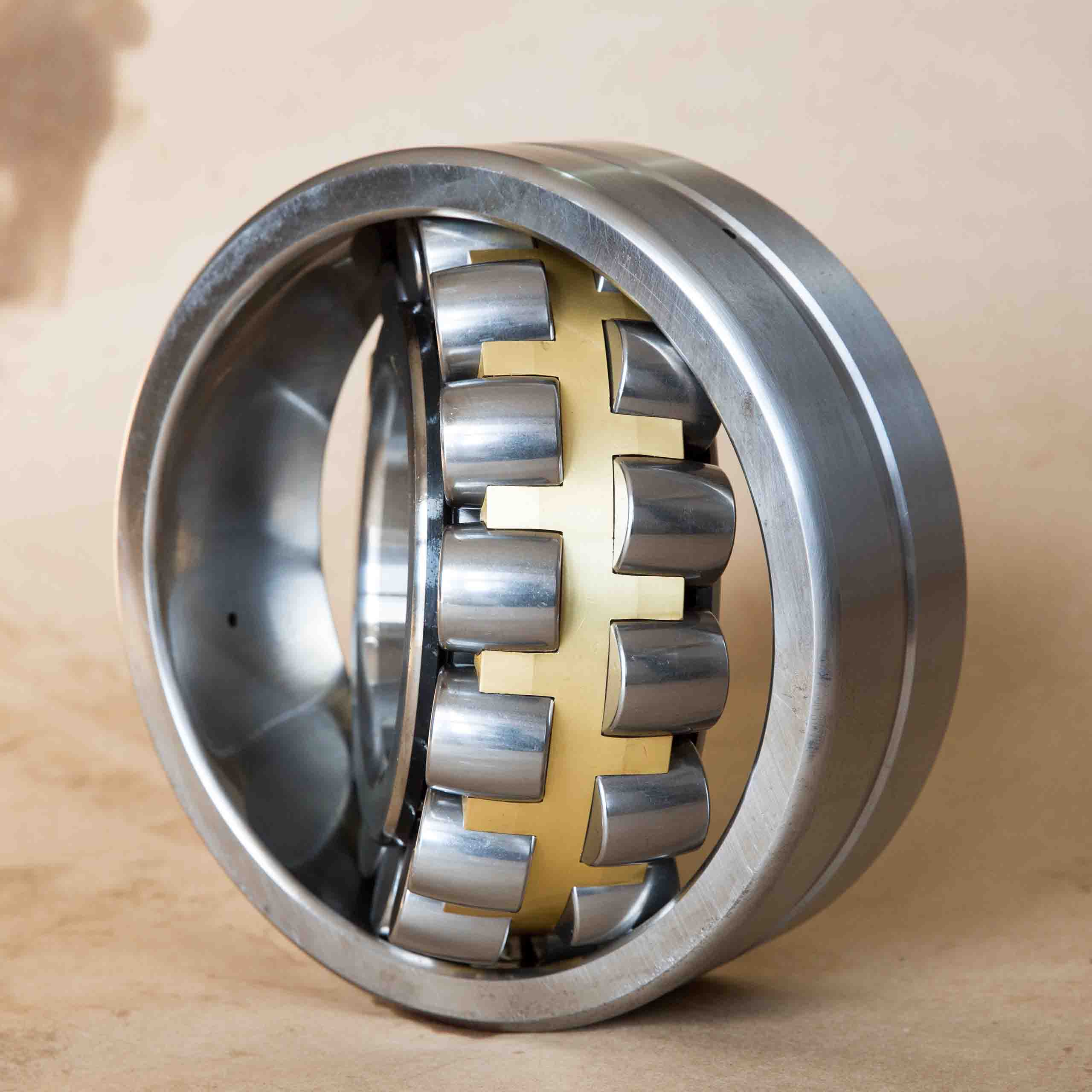 Spherical roller bearing